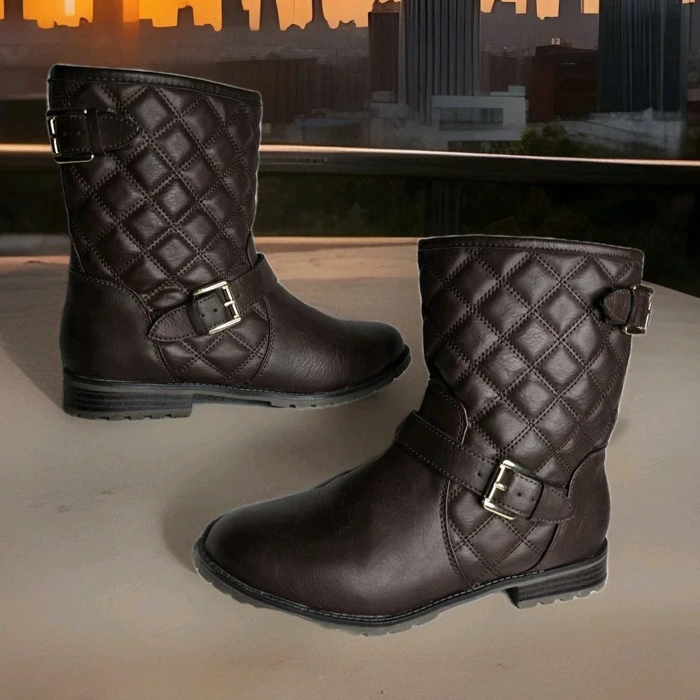 Women's Sporto Faux Fur‎ Lined Gold Buckles Quilted Brown Boots 